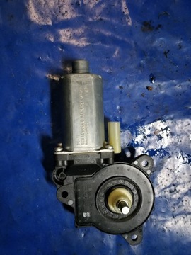 FORD FUSION MK1 MOTOREK ZVEDÁNÍ OKNO PRAVÝ PŘEDNÍ 0130821939