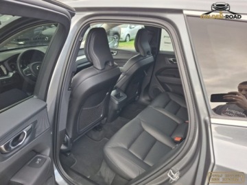 Volvo XC60 II 2020 Volvo XC 60 2,0 D 197KM 1-rej 2021 SKORA klima alu navi grz.fot. oplacony, zdjęcie 10