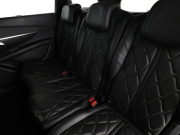 Peugeot 5008 II Crossover 1.2 PureTech 130KM 2020 Peugeot 5008 GT automat skóra 7-osob. virtual, zdjęcie 16