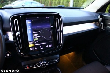 Volvo XC40 Crossover 2.0 D3 150KM 2019 Volvo XC 40 Volvo XC 40 D3 Momentum Pro 2.0 Diesel 150KM, zdjęcie 28