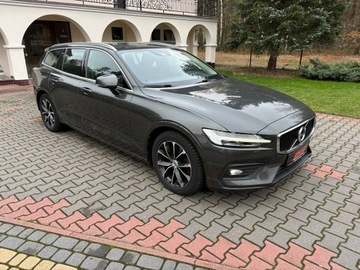 Volvo V60 2020 Volvo V60 Automat Opony zimowe Kamera Hak FV23%