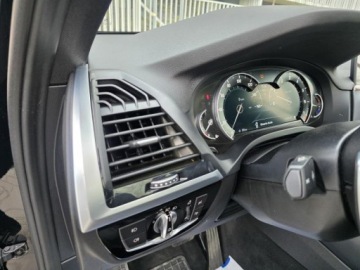 BMW X3 G01 SUV 2.0 30i 252KM 2018 BMW X3 xDrive30i 2.0l benzyna 252KM AWD 4X4 Serwisowany w ASO Dokumentacja, zdjęcie 5