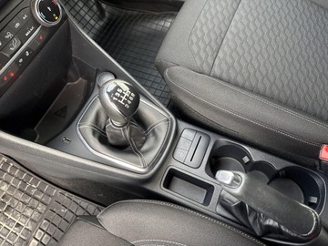 Ford Fiesta VIII Hatchback 5d 1.0 Eco Boost 100KM 2021 Ford Fiesta 1.0 EcoBoost Titanium ASS Mk8 (2017-), zdjęcie 17