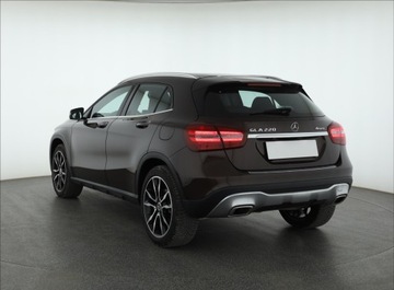Mercedes GLA I Off-roader 2.0 220 184KM 2017 Mercedes GLA GLA 220 4MATIC, Salon Polska, 4X4, zdjęcie 3