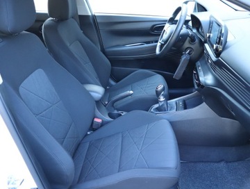 Hyundai Bayon SUV 1.0 T-GDI 100KM 2021 Hyundai Bayon 1.0 T-GDI, Salon Polska, zdjęcie 8