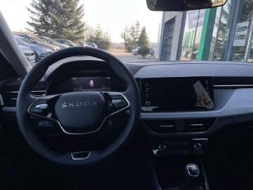 Skoda Scala Hatchback Facelifting 1.0 TSI 115KM 2025 Skoda Scala SKODA Scala 1.0 TSI 115 KM Selection jak nowa Wyprzedaz 2025, zdjęcie 13