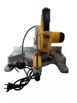 PIŁA UKOŚNICA DEWALT MODEL DWS777 216 MM