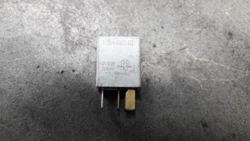 9008087019 RELÉ TOYOTA YARIS 12V TYCO