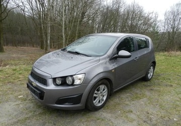 Chevrolet Aveo T250 Sedan 1.4 DOHC 101KM 2011