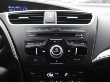 Honda Civic IX Tourer 1.8 i-VTEC 142KM 2015 Honda Civic 1.8 i-VTEC, Salon Polska, zdjęcie 15