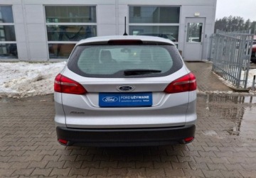 Ford Focus III Kombi Facelifting 1.5 TDCi 120KM 2018 Ford Focus SW 1,5 TDCi 120km, Salon Polska, FV 23 1.5 Diesel 120KM, zdjęcie 4
