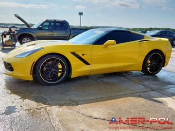 Chevrolet Corvette C7 2015 Chevrolet Corvette _C7_STINGRAY_Z51_2LT_6.2 L_455 km_2015r 6.2 Benzyna, zdjęcie 1