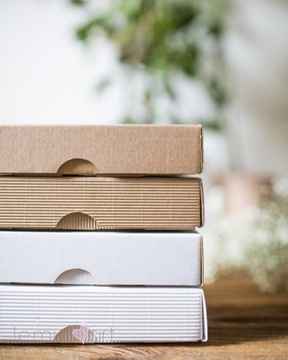 Pudełko z okienkiem zdjęcia 15x23 15x21 do 100 zdjęć białe Opakowanie eco