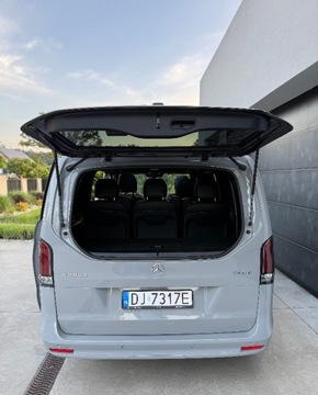 Mercedes Klasa V W447 Długi Facelifting 2.0 300d 237KM 2025 Mercedes-Benz Klasa V V300d 4Matic Salon PL FV23 Avantgarde 7osobowy 237KM, zdjęcie 24