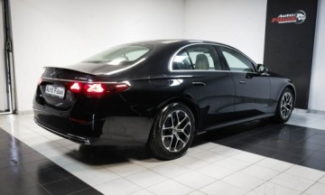 Mercedes Klasa E W214 Sedan 2.0 200 204KM 2024 Mercedes E 200 4Matic*Salon Polska*Pakiet, zdjęcie 13