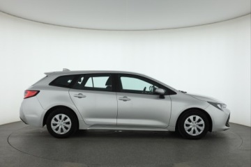 Toyota Corolla XII TS Kombi 1.2 Turbo D-4T 116KM 2019 Toyota Corolla 1.2 Turbo, Salon Polska, zdjęcie 5