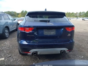 Jaguar F-Pace SUV 3.0 V6 380KM 2019 Jaguar F-Pace S 2019 3.0l 3.0 Benzyna 380KM, zdjęcie 4