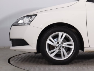 Skoda Fabia III Kombi Facelifting 1.0 MPI 60KM 2021 Skoda Fabia 1.0, Salon Polska, GAZ, Klima, zdjęcie 13