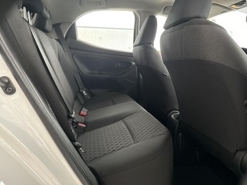 Toyota Yaris IV Hatchback 1.0 VVT-i 72KM 2022 Toyota Yaris 1.0 Comfort IV (2020-), zdjęcie 9