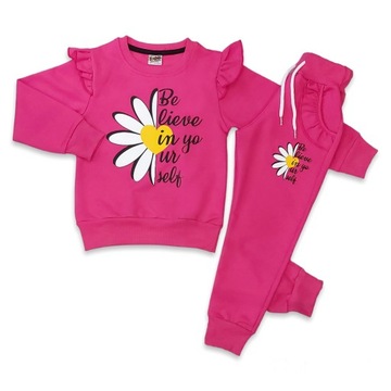 Dres dziecięcy kompletny bluza + spodenki r.104