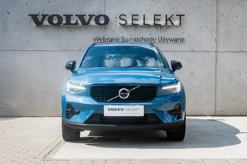 Volvo XC40 Crossover Facelifting 2.0 B4 197KM 2024 Volvo XC 40 B4 Ultra Dark Mild Hybrid Benzyna, zdjęcie 1
