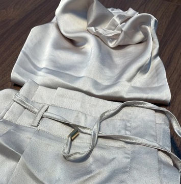 MD dwuczęściowy viralowy zestaw komplet bluzka + spodnie 2XL | JASNY BEŻ