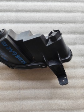 HALOGEN PRAVÝ HYUNDAI I30 2017- 3 PIN NR ORIGINÁLU 92208G4210