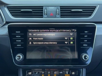 Skoda Superb III Kombi Facelifting 2.0 TSI 190KM 2021 Skoda Superb 2.0TSI 190KM Style DSG SerwisASO ACC Matrix Kessy Navi Hak FV, zdjęcie 37