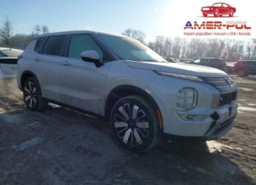 Mitsubishi Outlander IV 2025 Mitsubishi Outlander SE 2.5 S-Awc 2025 2.5 Benzyna 181KM