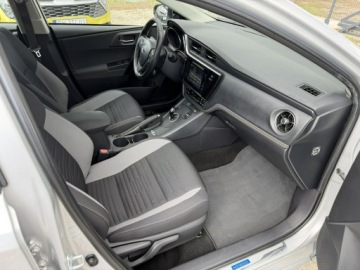 Toyota Auris II Touring Sports Facelifting 1.8 Hybrid 136KM 2017 Toyota Auris 1.8 HSD136KM Bezwypadkowy Serwisowany, zdjęcie 8