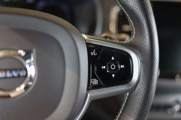 Volvo XC90 II SUV 2.0 D5 235KM 2018 Volvo XC 90 D5 AWD R-Design 2.0 Diesel 235KM, zdjęcie 13