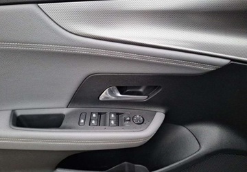 Opel Mokka II SUV 1.2 Turbo 130KM 2023 Opel Mokka 1.2 Turbo 131KM Aut.8-biegow Elegance Kamera LED Tempomat FV23, zdjęcie 8