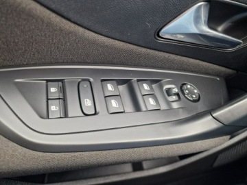 Peugeot 308 III Hatchback 1.2 PureTech 130KM 2022 Peugeot 308 wirtual kokpit Automat, zdjęcie 34