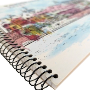 Альбом для рисования А4 на спирали, плотные листы 160 г/м2.