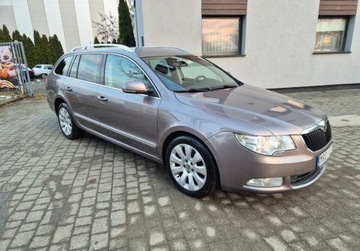 Skoda Superb II Kombi 2.0 TDI CR DPF 140KM 2011 Skoda Superb 2.0 tdi 140km 4x4 dsg xenon hak kombi 2.0 Diesel 140KM, zdjęcie 4
