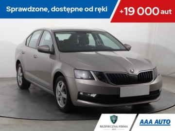 Skoda Octavia III Liftback Facelifting 1.5 TSI ACT 150KM 2018 Skoda Octavia 1.5 TSI, Salon Polska, Serwis ASO