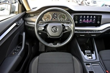 Skoda Octavia IV Kombi 2.0 TDI 150KM 2023 Škoda Octavia Skoda Octavia Bezwypadkowy / Salon, zdjęcie 13