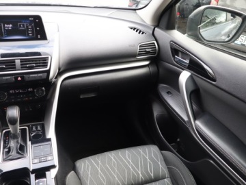 Mitsubishi Eclipse Cross SUV 1.5 T 163KM 2018 Mitsubishi Eclipse Cross 1.5 T-MIVEC, zdjęcie 7