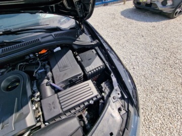 Skoda Superb II Kombi Facelifting 2.0 TDI CR DPF 170KM 2014 Skoda Superb 2.0 170Ps DSG Navi Alu Ksenon Kombi Gwarancja 2.0 Diesel 170KM, zdjęcie 31