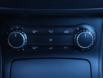 Mercedes Klasa B W246 Sports Tourer 180 CDI BlueEFFICIENCY 109KM 2012 Mercedes B B 180 CDI, Serwis ASO, Automat, Navi, zdjęcie 16