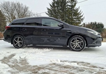 Toyota Auris II 2018 Toyota Auris Toyota Auris 1.8 Hybryda 99KM, zdjęcie 2