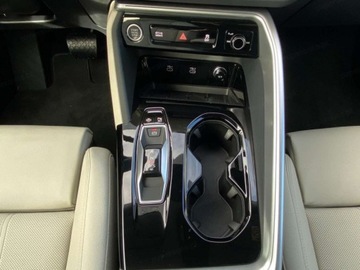 Audi 2025 AUDI Q5 TDI quattro S line Sportback Suv 2.0 (204KM) 2025, zdjęcie 13