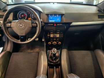 Opel Astra H Hatchback 5d 2.0 OPC 240KM 2008 Opel Astra H OPC, 2.0 241 KM, Recaro, Nawi, zdjęcie 8