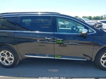 Chrysler Pacifica II 2023 Chrysler Pacifica 2023, Limited, 3.6, od ubezpieczalni 3.6 Benzyna 287KM, zdjęcie 9