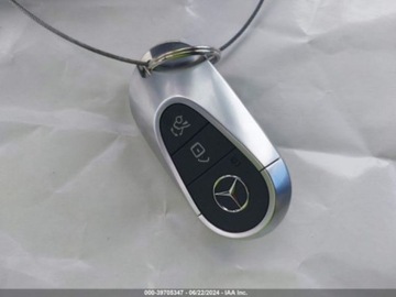 Mercedes GLC C254/X254 2023 Mercedes-Benz GLC 2023r, 300, 4matic, 2.0L 2.0 Benzyna 255KM, zdjęcie 13