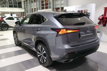 Lexus NX I SUV Facelifting 300 238KM 2020 Lexus NX 300 F Impression AWD 2.0 Benzyna 238KM, zdjęcie 3