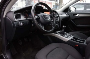 Audi A4 B8 Limousine Facelifting 2.0 TDI 177KM 2012 Audi A4 Limousine 2.0 TDI CR 177 KM, 4x4, Lift, Navi, Biksenon, LED, Zarej, zdjęcie 21