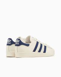 Buty Adidas Superstar 82 GZ1537 r. 44