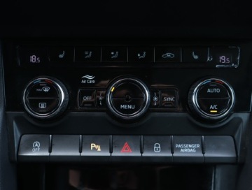 Skoda Karoq Crossover 1.5 TSI ACT 150KM 2021 Skoda Karoq 1.5 TSI, Salon Polska, Serwis ASO, zdjęcie 19