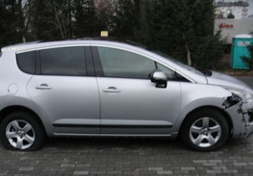 Peugeot 3008 I Crossover 2.0 HDi FAP 150KM 2014 Peugeot 3008 2,0 HDI Panorama 2.0 Diesel 150KM, zdjęcie 4